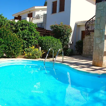 Βίλα 3 Bedroom Omodos With Private Pool, Aphrodite Hills *