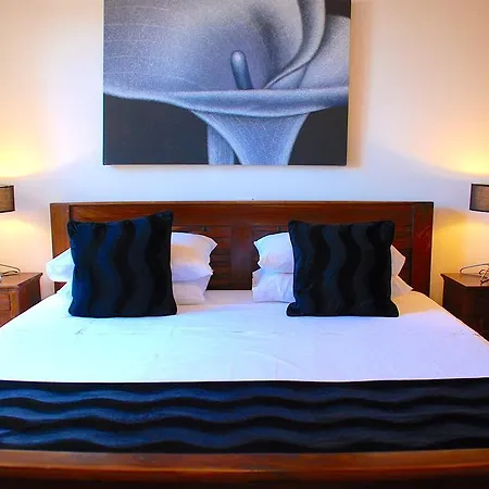 3 Bedroom Omodos With Private Pool, Aphrodite Hills Villa *