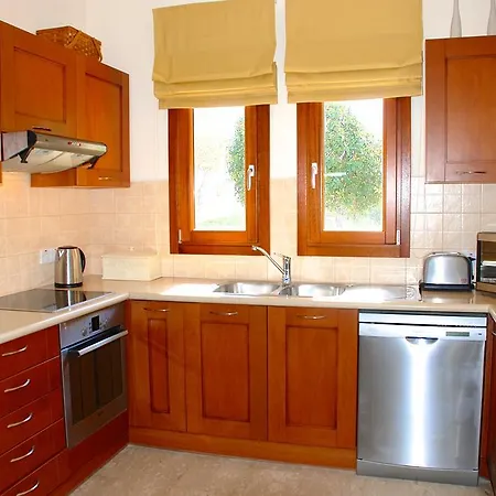 3 Bedroom Omodos With Private Pool, Aphrodite Hills