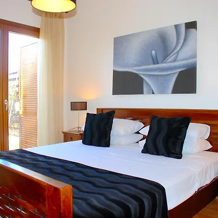Villa 3 Bedroom Omodos With Private Pool, Aphrodite Hills